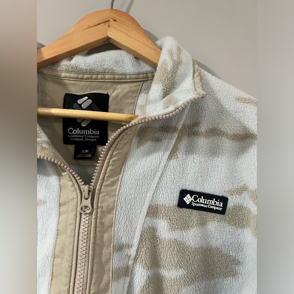 Columbia zip up - Picture 3 of 4